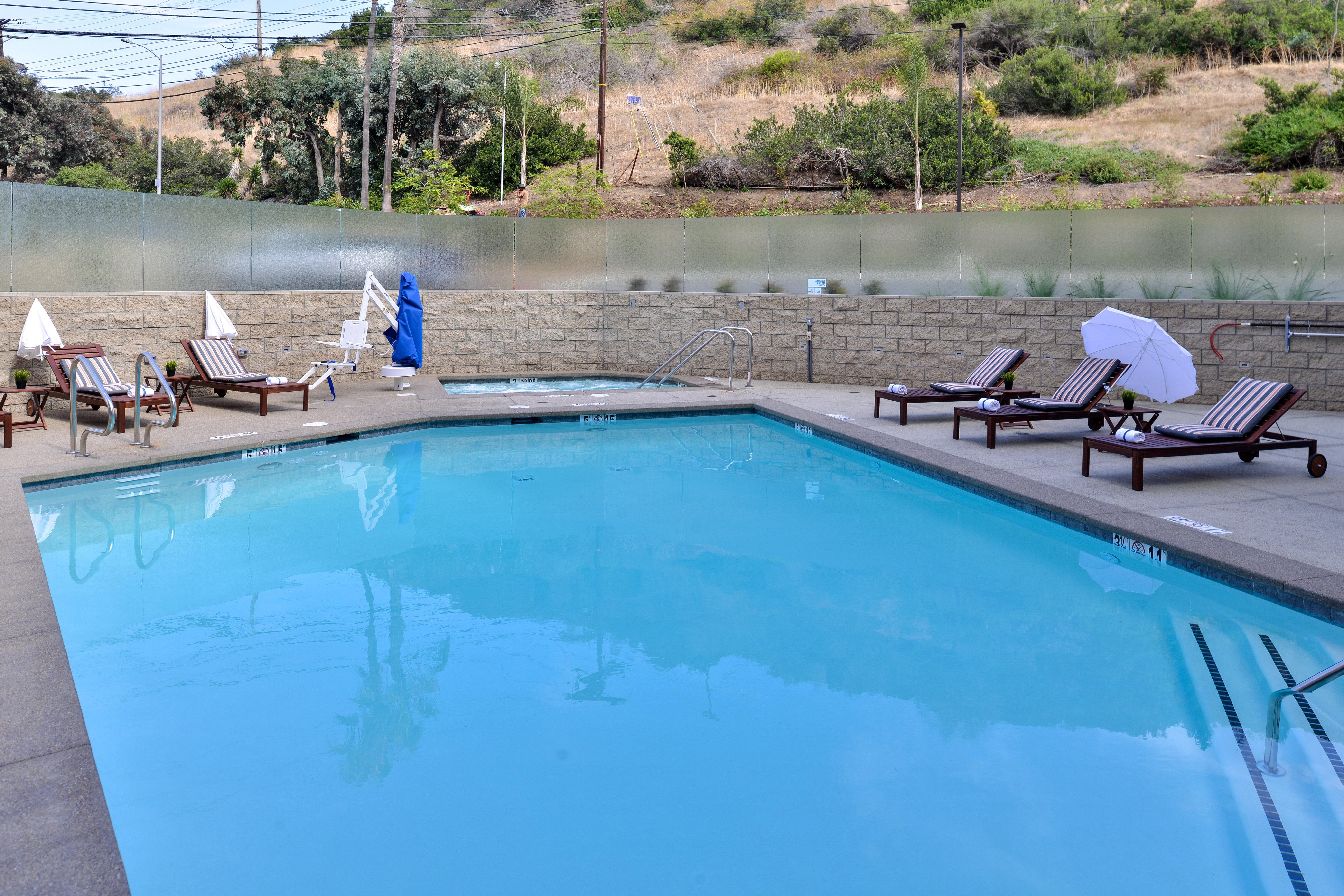 Holiday Inn Express & Suites San Diego - Mission Valley By Ihg Zewnętrze zdjęcie