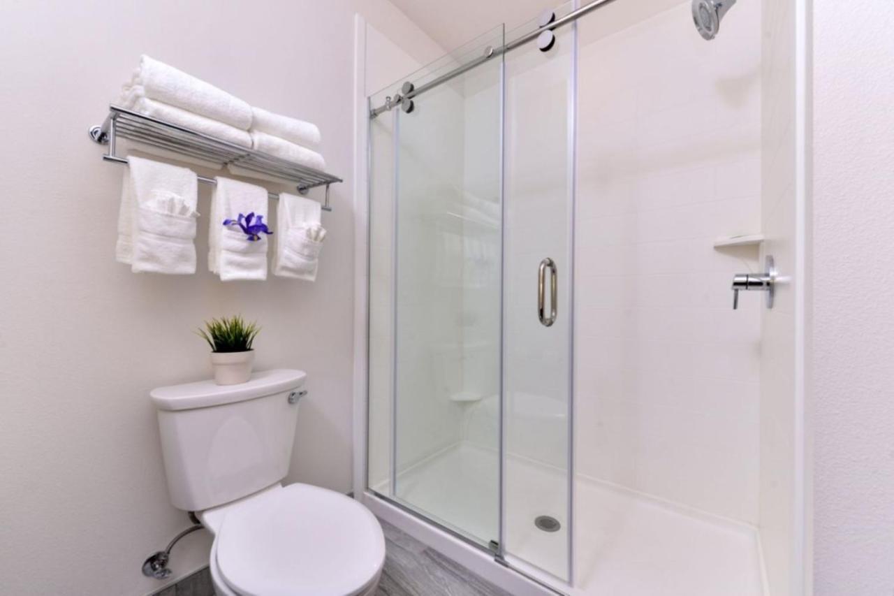 Holiday Inn Express & Suites San Diego - Mission Valley By Ihg Zewnętrze zdjęcie